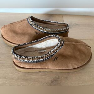 Like-new UGG Tasman II Women's Slipper 'Chestnut' | US 8